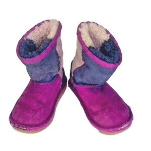 UGG Patchwork Fuchsia Pink Purple Sheepskin Baby Girl Size 8? Toddler Warm Boots